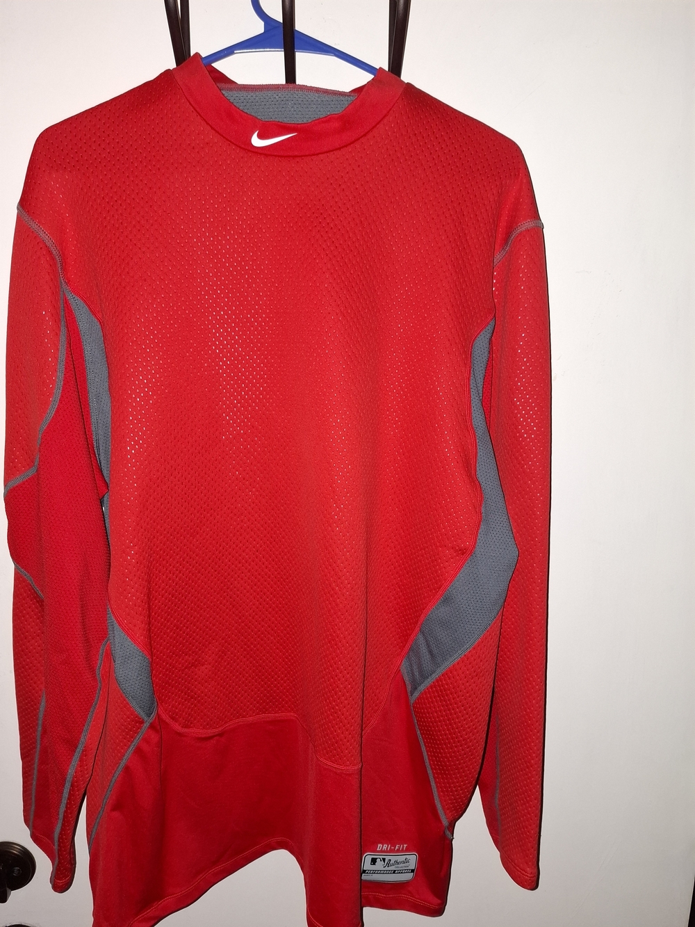 Nike Red and Gray Crewneck Dri-FIT Sweater